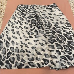 Hugo Boss Monochrome Abstract Pattern